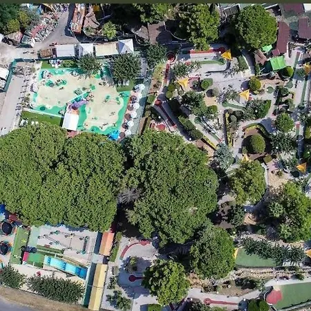 Climatisée Avec Jardin, Bbq, Piscine Et Parking Villa