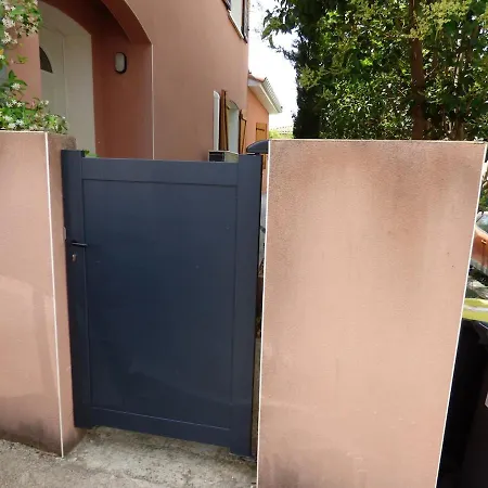Villa Climatisée Avec Jardin, Bbq, Piscine Et Parking Roujan