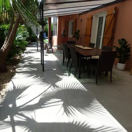 Villa Climatisée Avec Jardin, Bbq, Piscine Et Parking Roujan