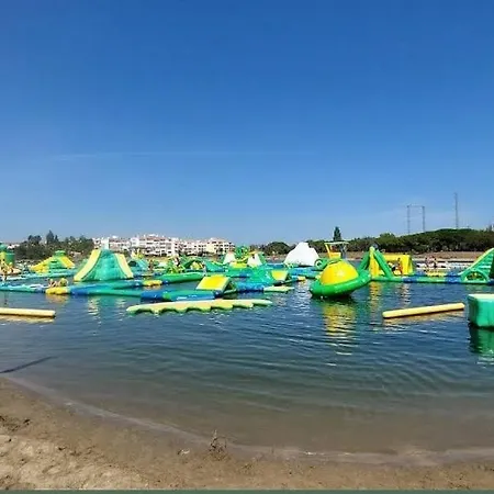 Climatisée Avec Jardin, Bbq, Piscine Et Parking Villa *