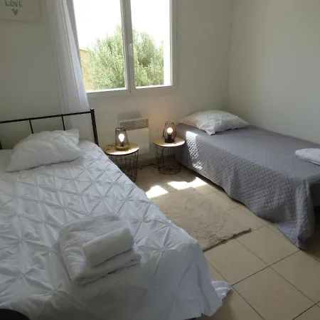 Villa Climatisée Avec Jardin, Bbq, Piscine Et Parking Roujan