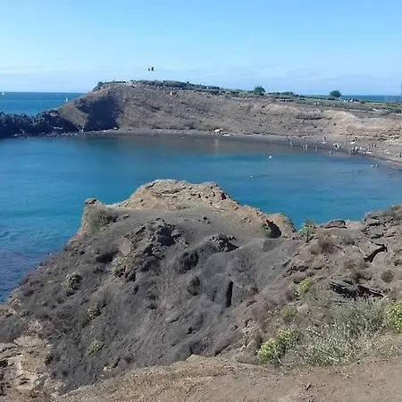 Villa Climatisée Avec Jardin, Bbq, Piscine Et Parking
